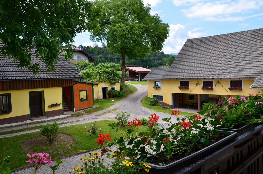 Erlebnisbauernhof Pension Waschnig Sankt Kanzian am Klopeiner See Room photo