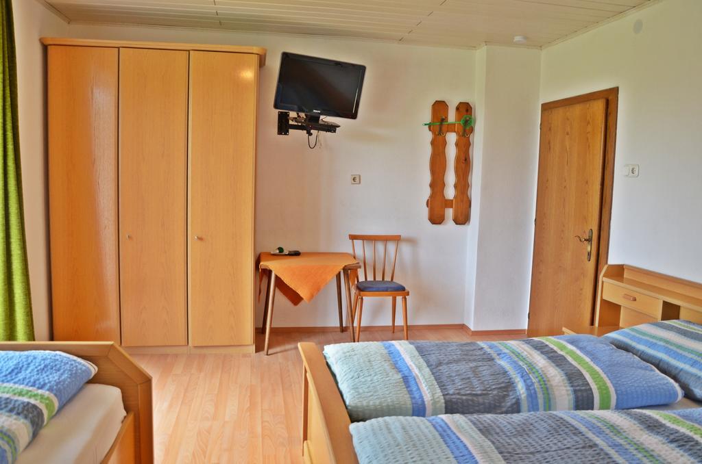 Erlebnisbauernhof Pension Waschnig Sankt Kanzian am Klopeiner See Room photo